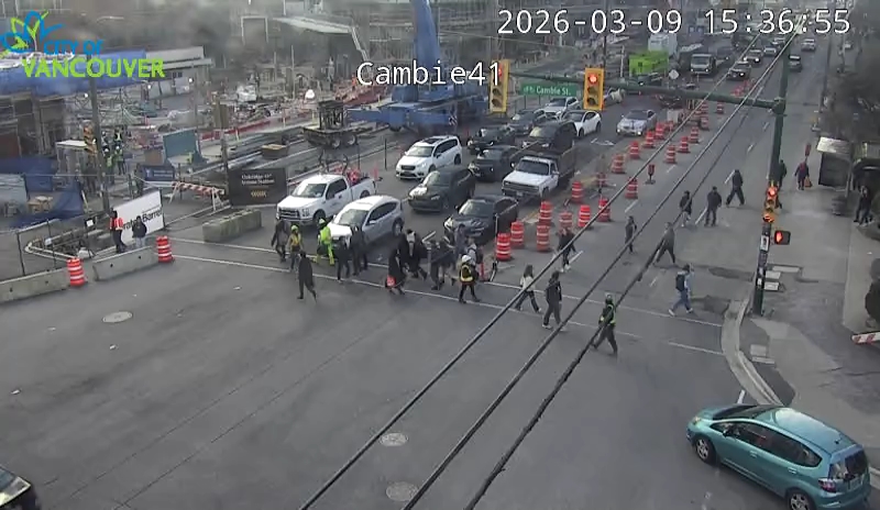 Cambie St & W 41st Ave - W