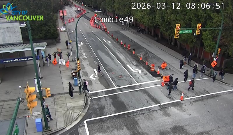 Cambie St & W 49th Ave - E
