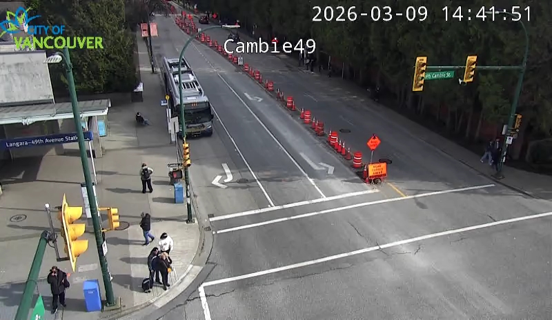 Cambie St & W 49th Ave - E