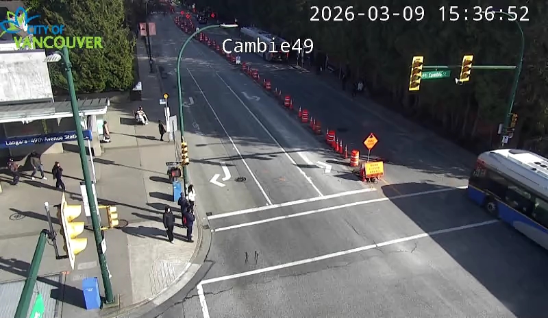 Cambie St & W 49th Ave - E