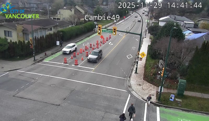 Cambie St & W 49th Ave - W