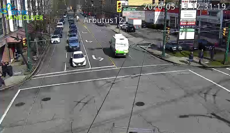 Arbutus & W 12th - North