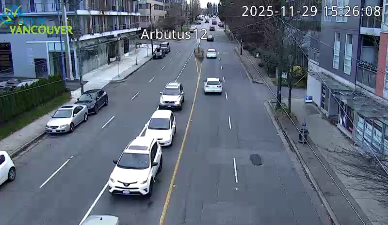 Arbutus & W 12th - South