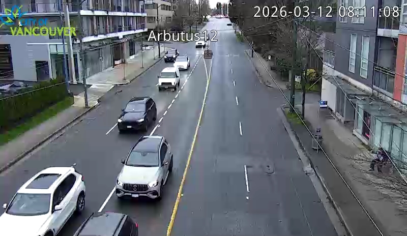 Arbutus & W 12th - South