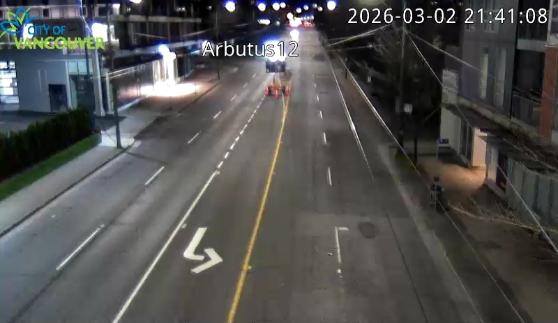 Arbutus & W 12th - South