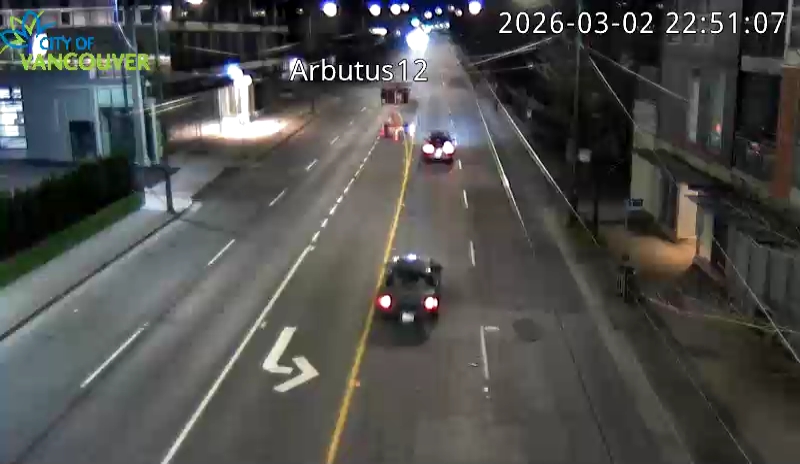 Arbutus & W 12th - South