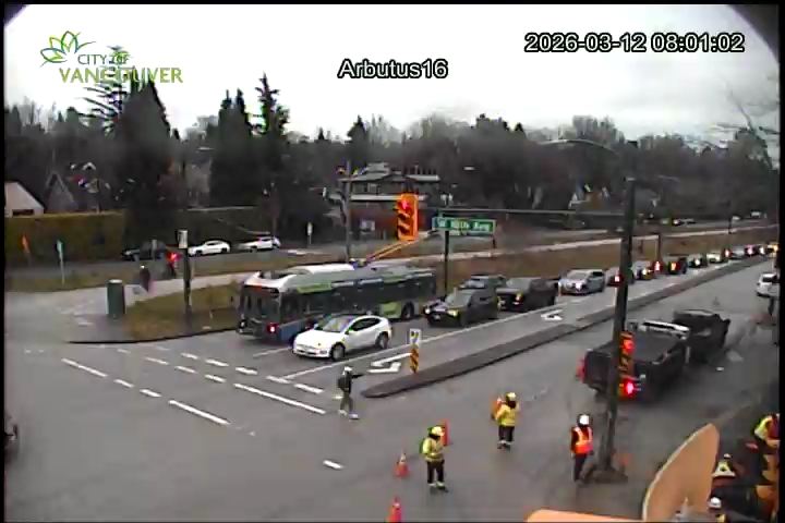 Arbutus & W 16th - South