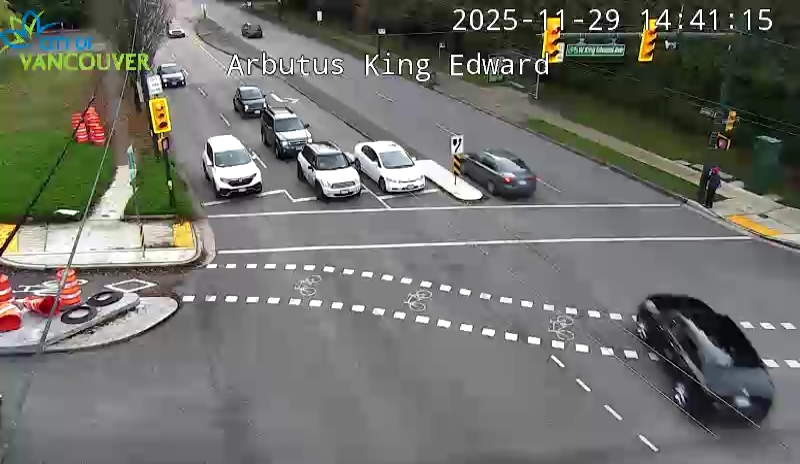 Arbutus St & W King Edward Ave - South