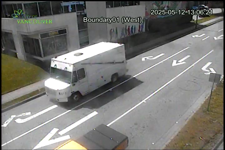 E 1st Ave and Boundary Rd