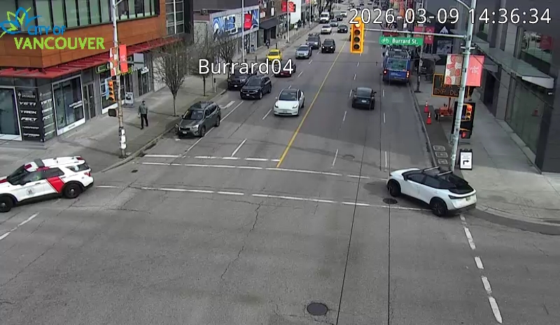Burrard St & W 4th Ave - East