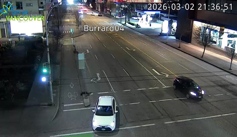 Burrard St & W 4th Ave - North