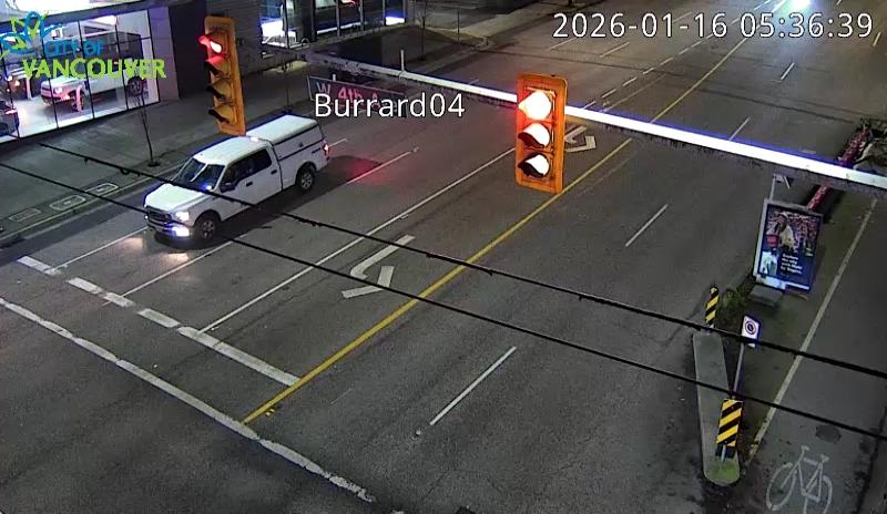 Burrard St & W 4th Ave - South