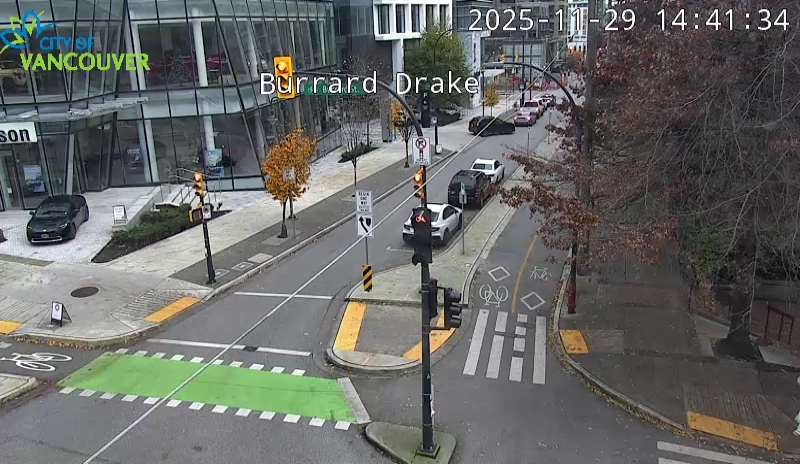 Burrard St & Drake St - E