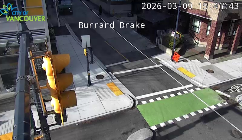 Burrard St & Drake St - W