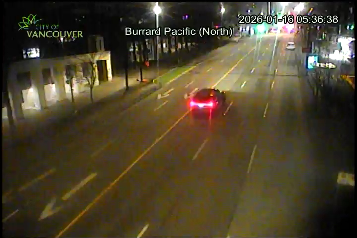 Burrard St & Pacific Ave - N