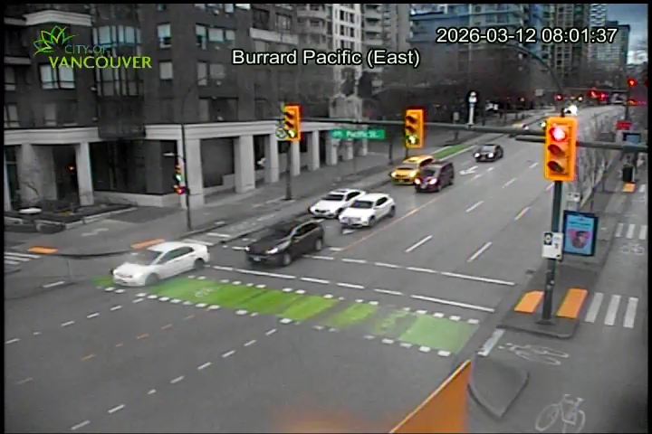 Burrard St & Pacific Ave - N
