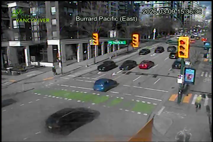 Burrard St & Pacific Ave - N