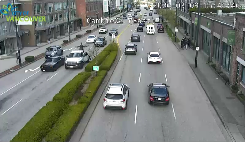 Cambie St & W 2nd Ave - East/East