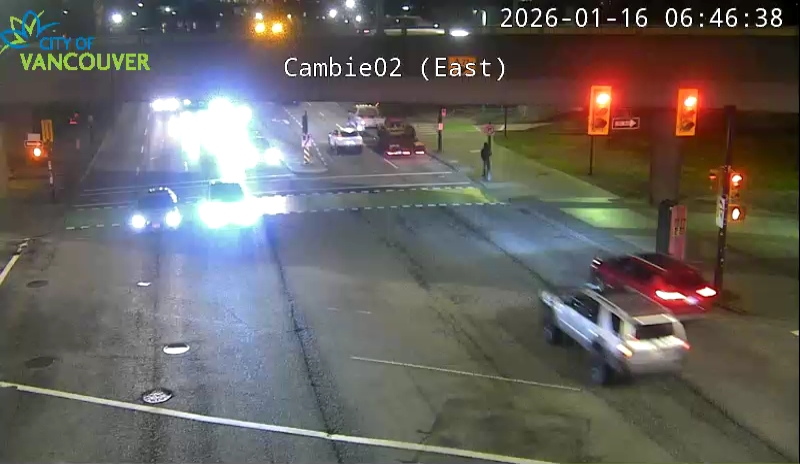 Cambie St & W 2nd Ave - East/West