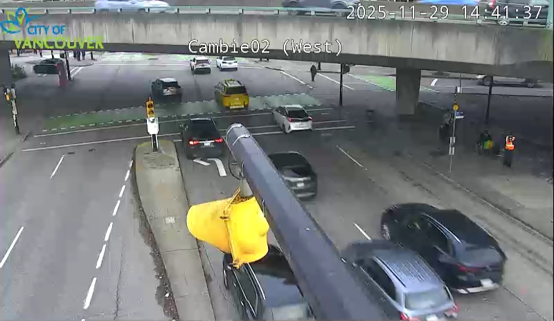 Cambie St & W 2nd Ave - West/East