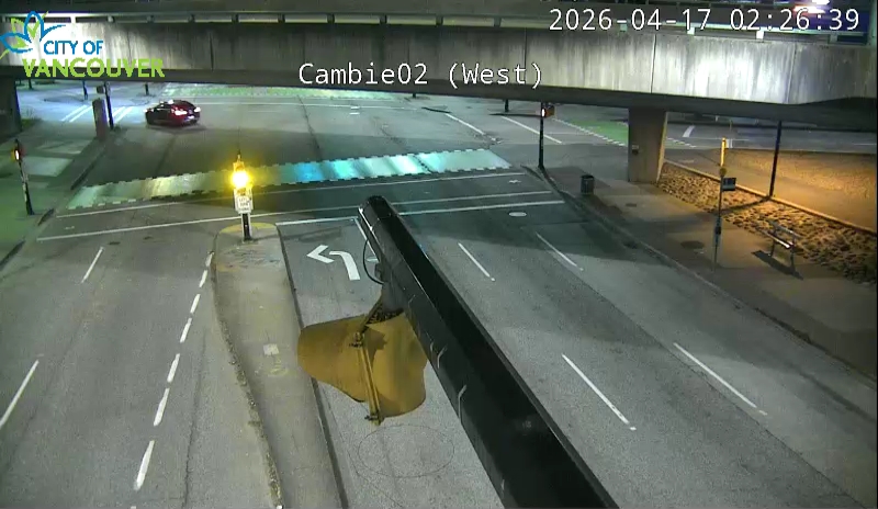 Cambie St & W 2nd Ave - West/East