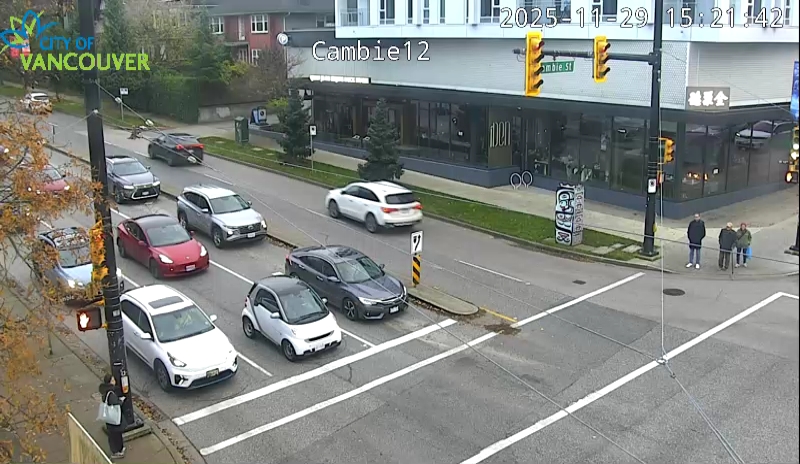 Cambie St & W 12th Ave - East
