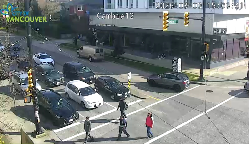 Cambie St & W 12th Ave - East
