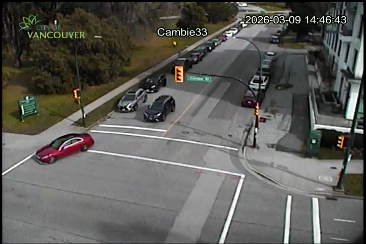 Cambie St & W 33rd Ave - E