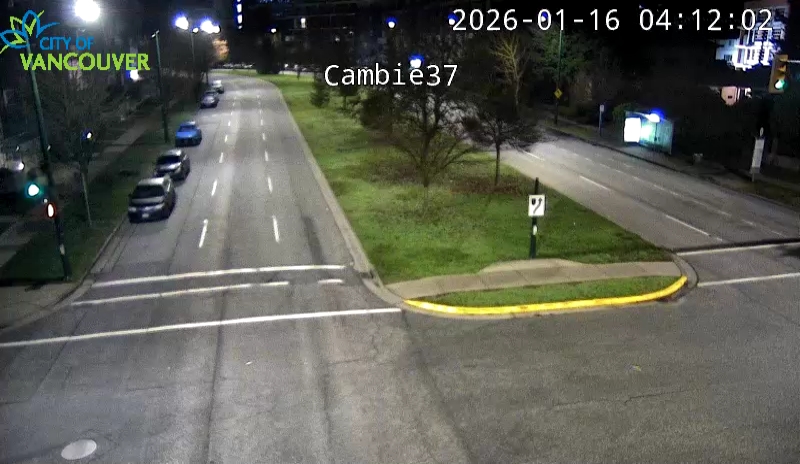 Cambie St & W 37th Ave - N