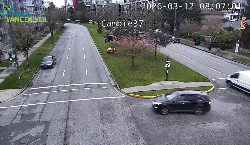Cambie St & W 37th Ave - N