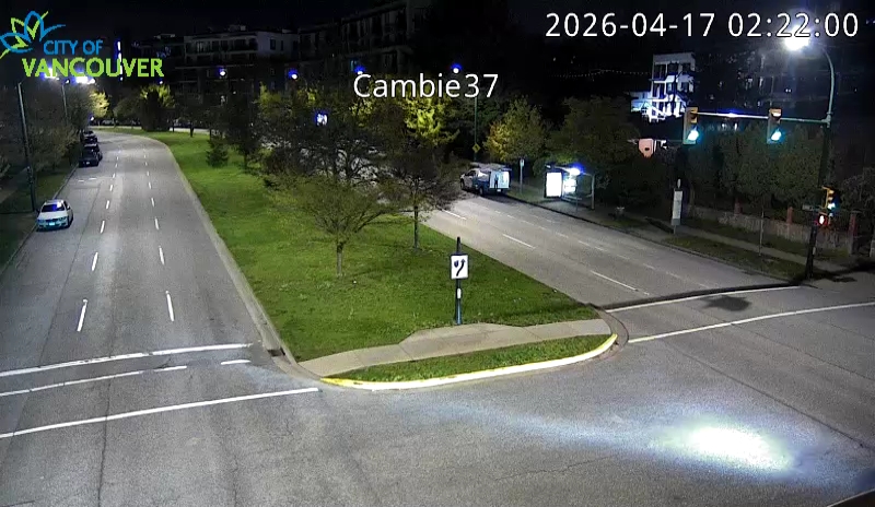 Cambie St & W 37th Ave - N