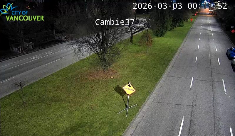 Cambie St & W 37th Ave - S