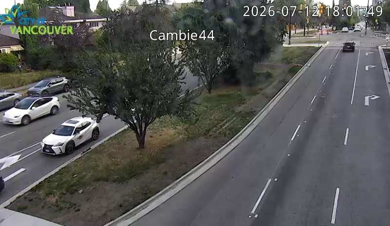 Cambie St and W 44th Ave - South