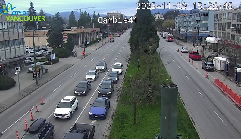 Cambie St & W 41st Ave - N