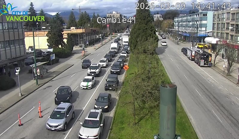 Cambie St & W 41st Ave - N