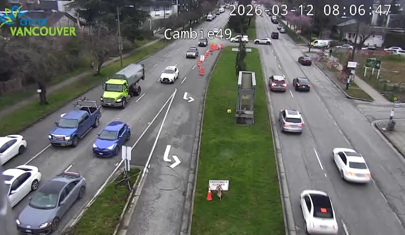Cambie St & W 49th Ave - N