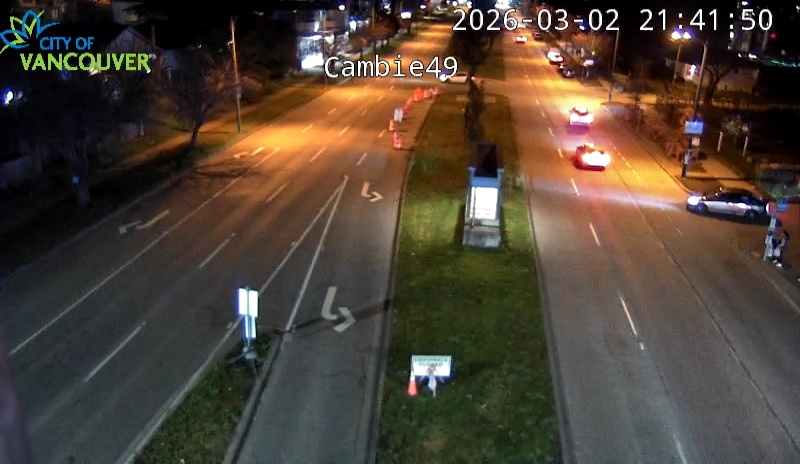 Cambie St & W 49th Ave - N