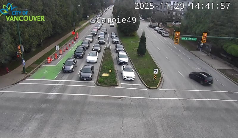 Cambie St & W 49th Ave - S