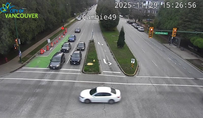 Cambie St & W 49th Ave - S