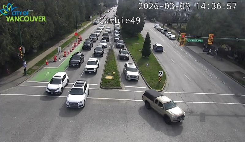 Cambie St & W 49th Ave - S