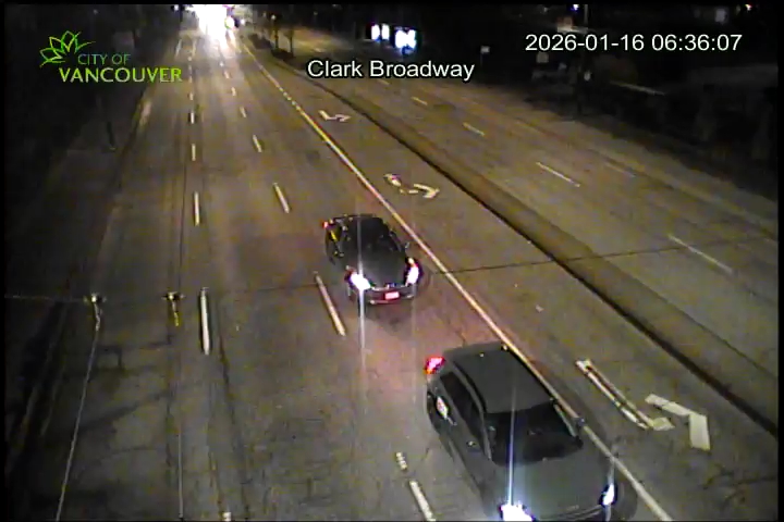 Clark Dr & E Broadway - E