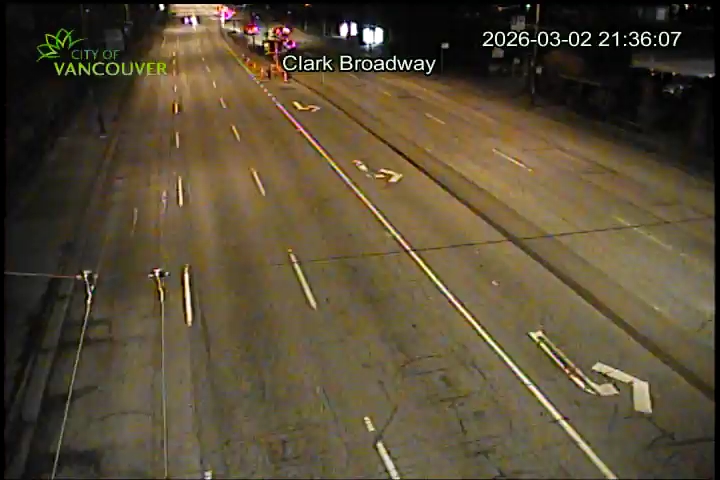 Clark Dr & E Broadway - E