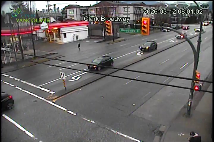 Clark Dr & E Broadway - N