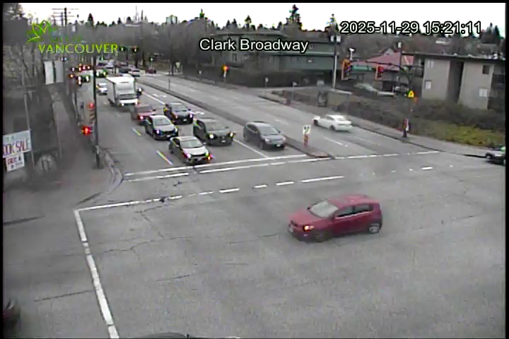 Clark Dr & E Broadway - S