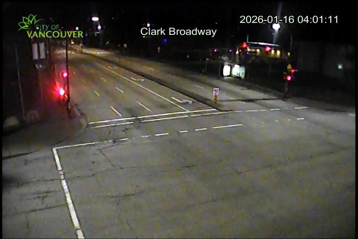 Clark Dr & E Broadway - S