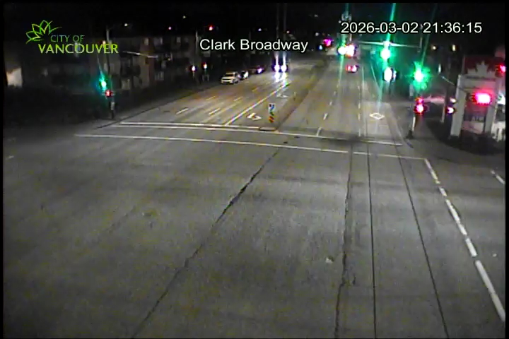 Clark Dr & E Broadway - W