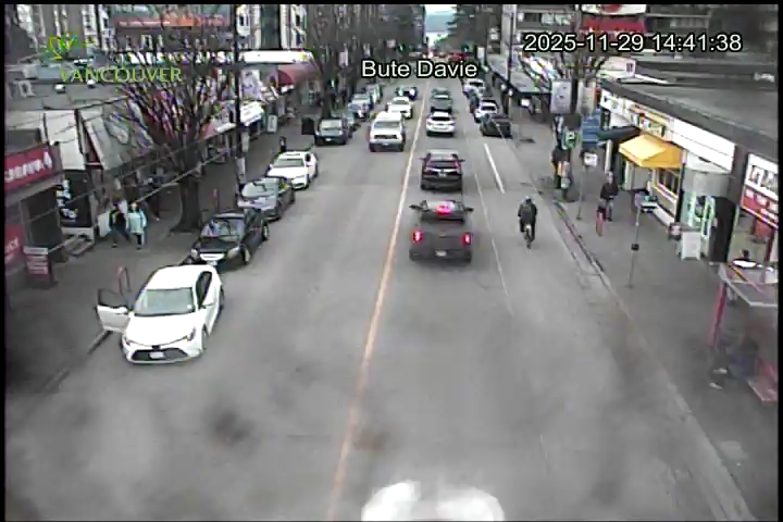 Bute St and Davie St - W