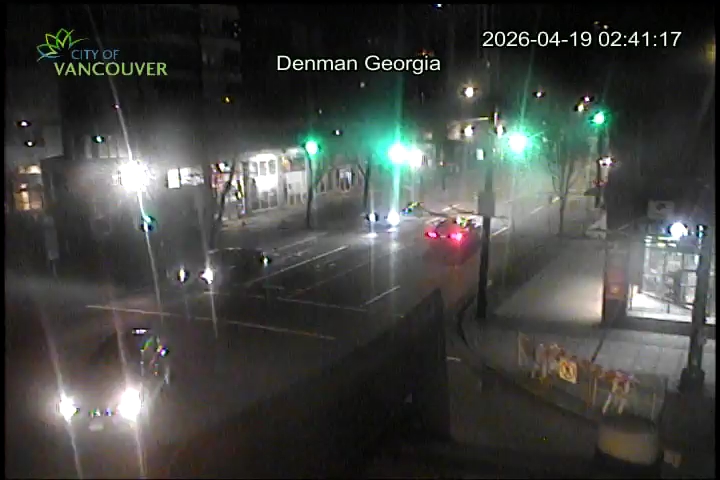 W Georgia St & Denman St - South