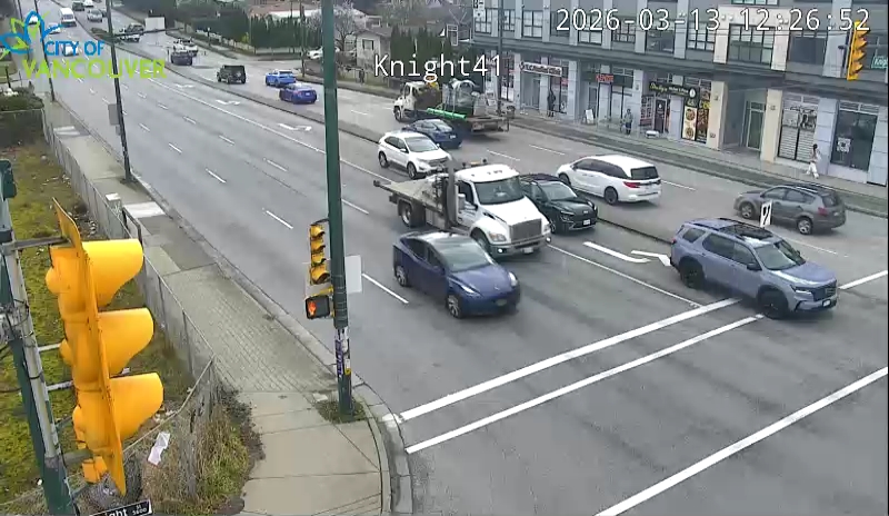 Knight St & E 41st Ave - East