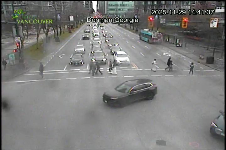 W Georgia St & Denman St - East